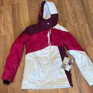 NWT $150 Roxy 5K silver collection ski snowboard coat sz small